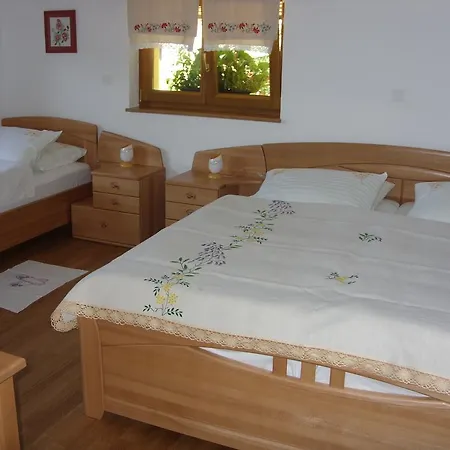 Feriegård Tourist Farm Ob Izviru Krupe Semic