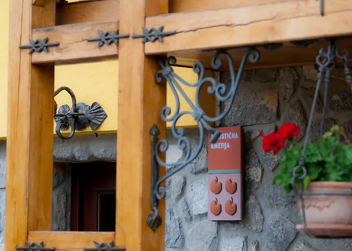 בית חווה Tourist Farm Ob Izviru Krupe *