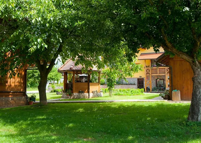 Tourist Farm Ob Izviru Krupe Semic